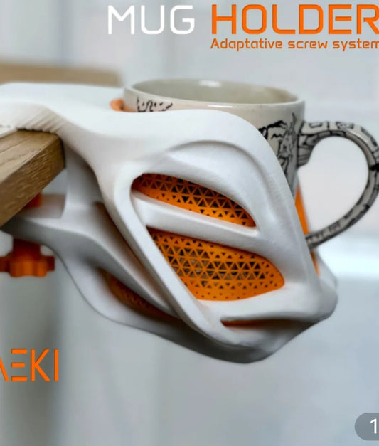 מחזיר כוסות לשולחן