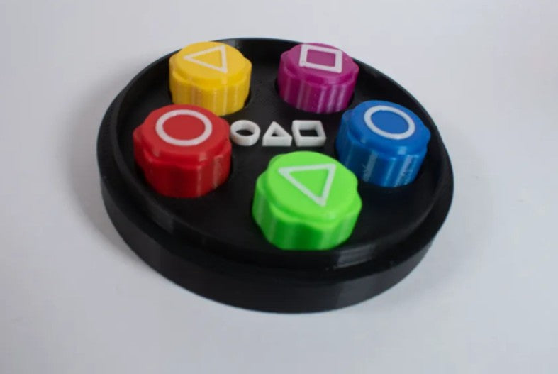 חמש אבנים - סגנון משחקי הדינון