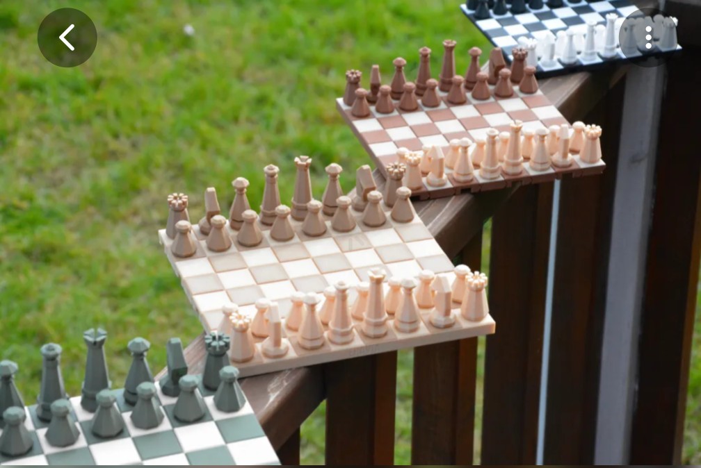 לוח שחמט/דמקה מתקפל